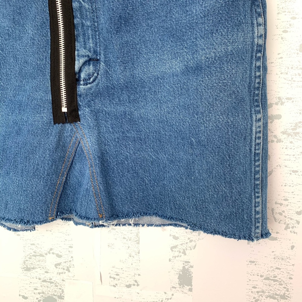 NWT Urban Renewal Wrangler Denim Mini Skirt - Picture 2 of 7
